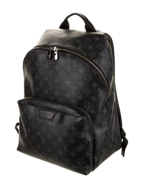 louis vuitton discovery bag pm.